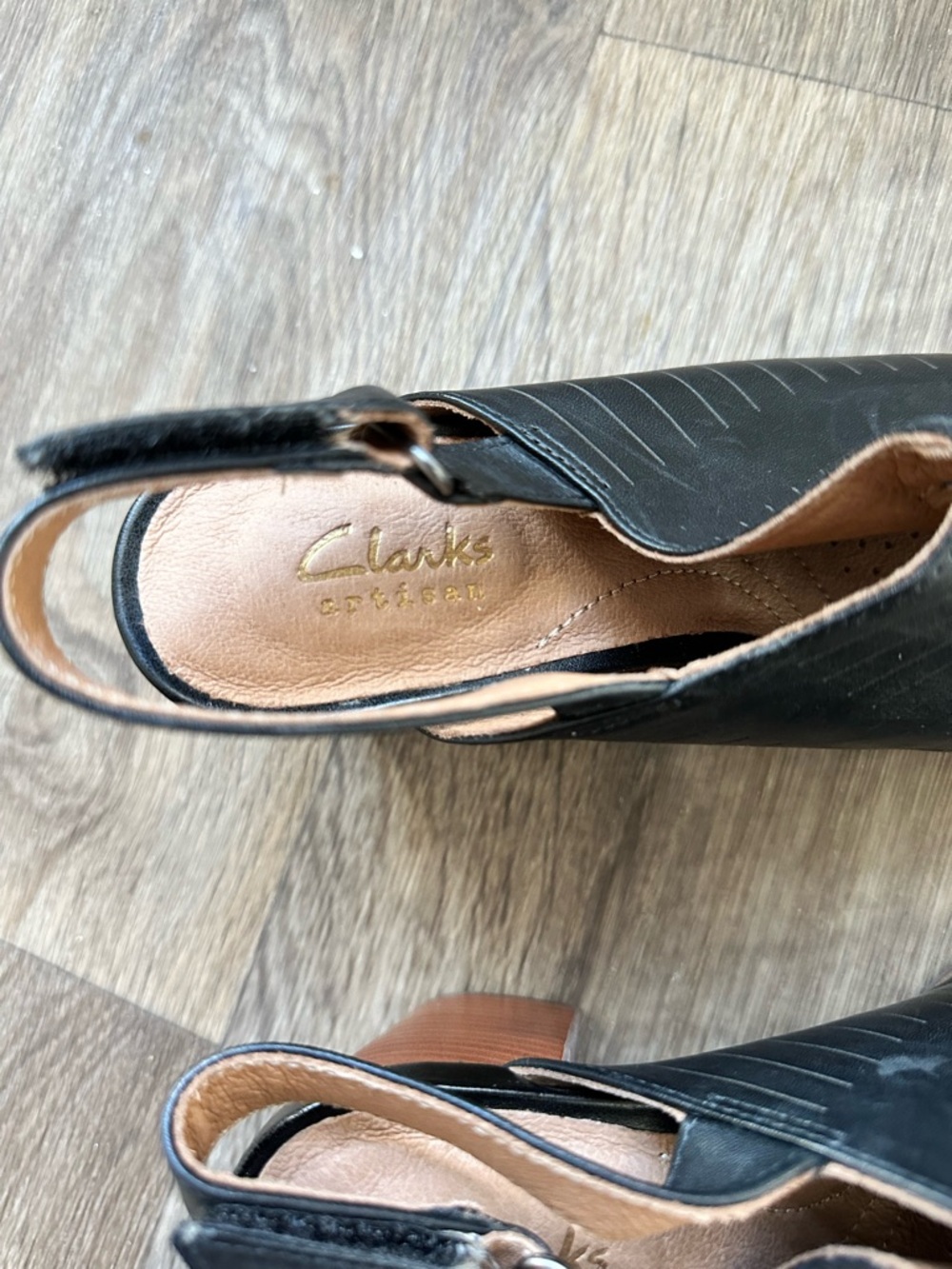 Clarks Artisan Slingback Block-Heel Sandal Black Leather Women’s Size 8.5 - Picture 6 of 9